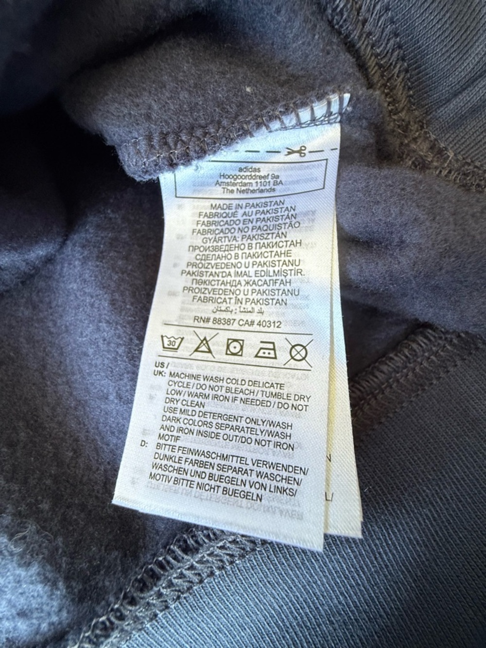 adidas Originals Plus Size Cropped Sweatshirt, 2XL Ladies - Picture 8 of 8